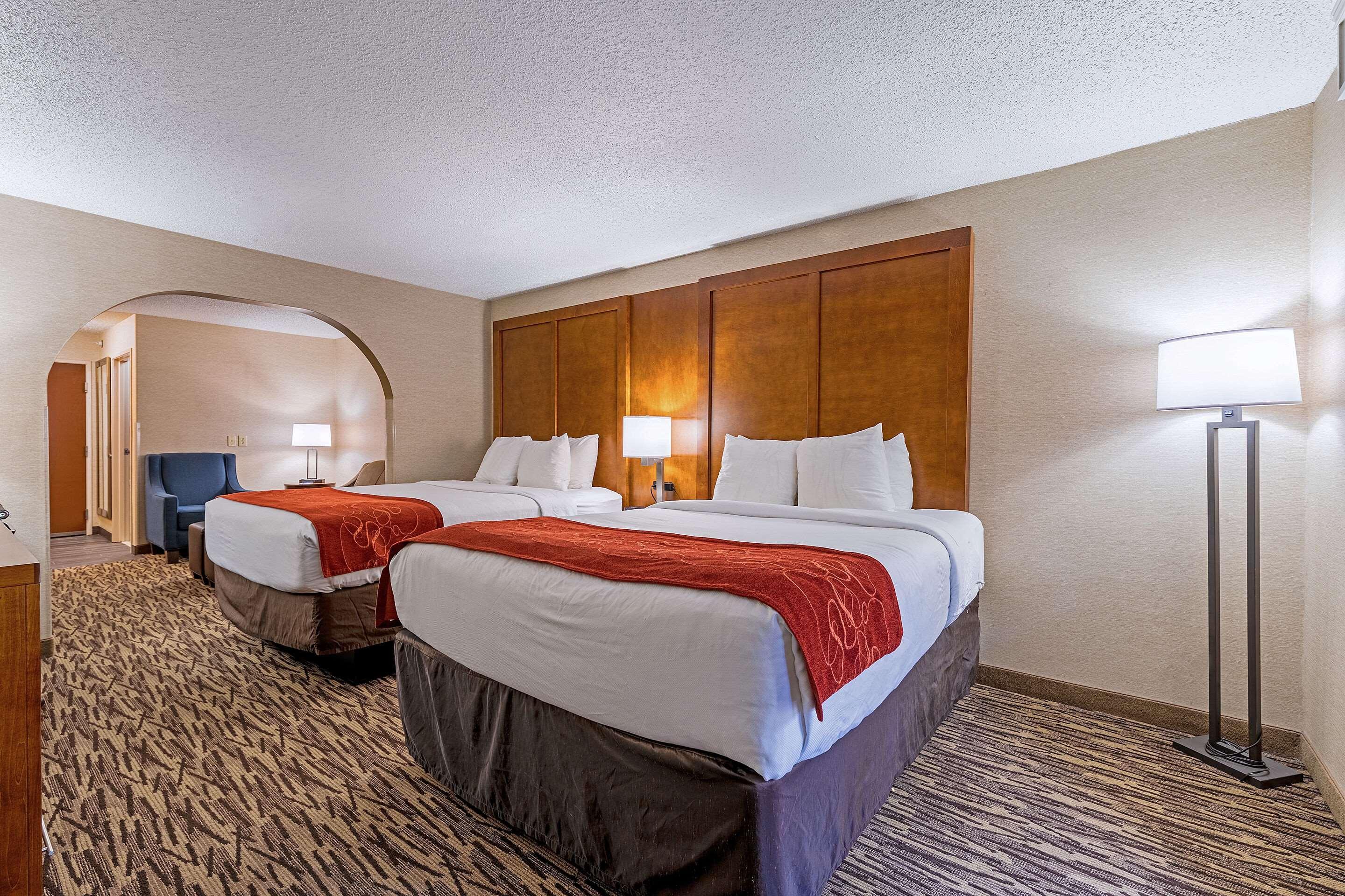Comfort Suites Golden West On Evergreen Parkway Екстер'єр фото