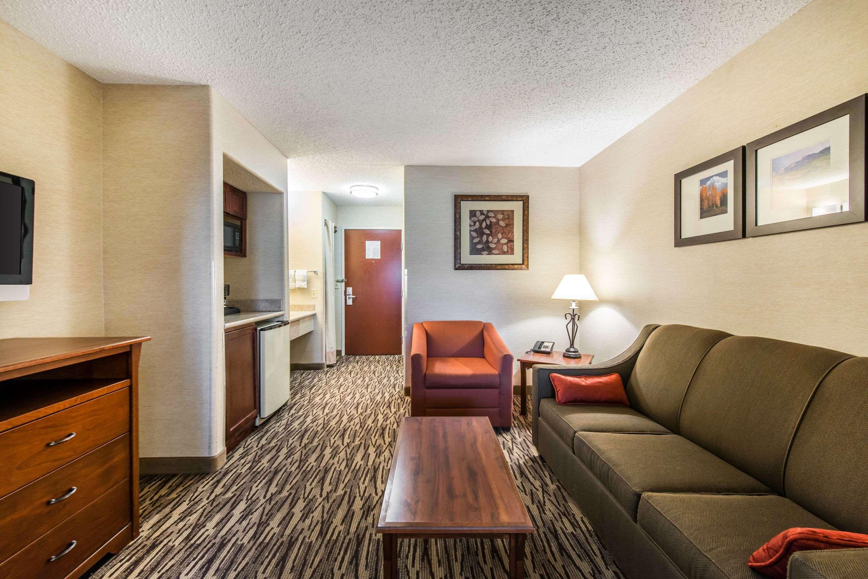 Comfort Suites Golden West On Evergreen Parkway Екстер'єр фото