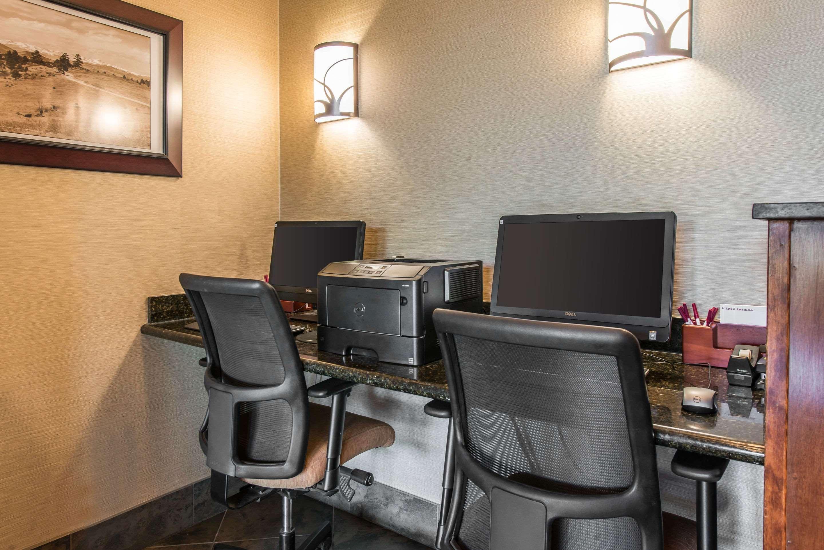 Comfort Suites Golden West On Evergreen Parkway Екстер'єр фото