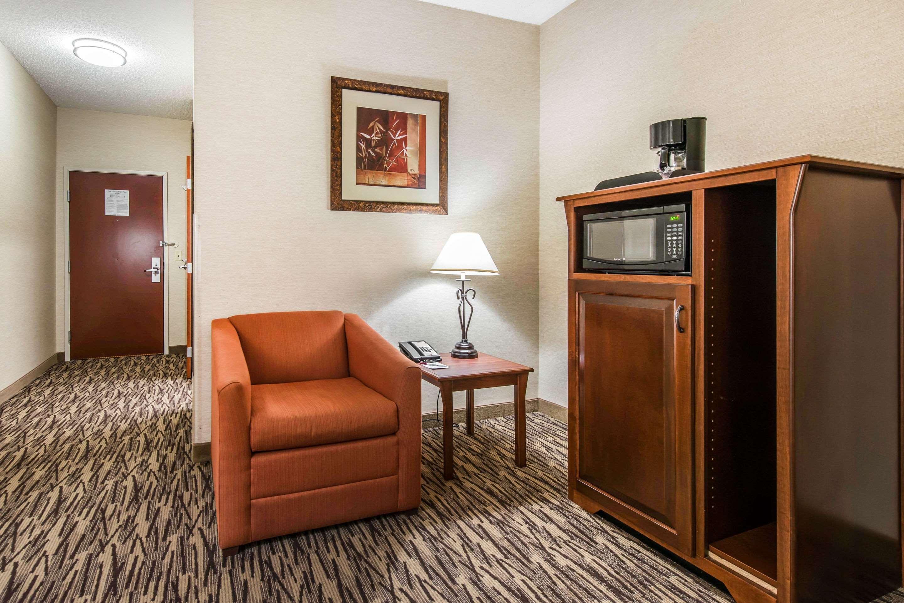 Comfort Suites Golden West On Evergreen Parkway Екстер'єр фото