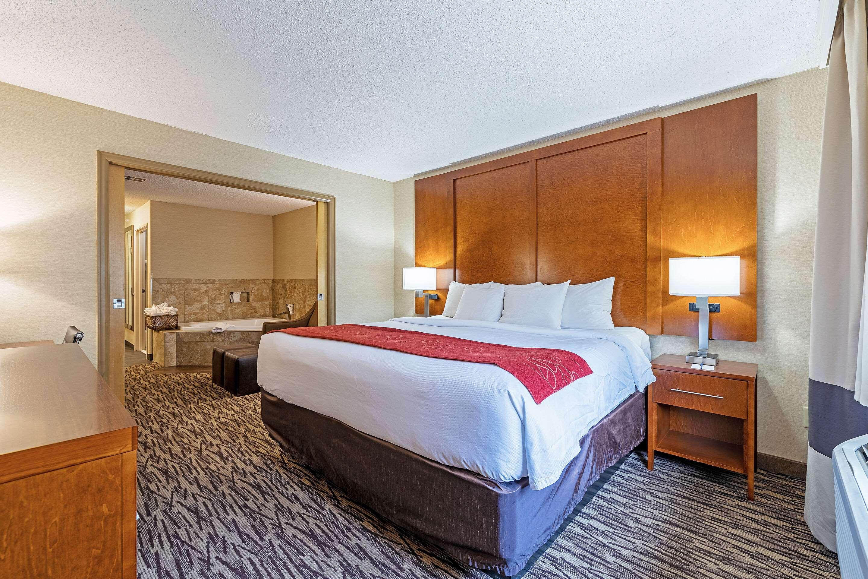 Comfort Suites Golden West On Evergreen Parkway Екстер'єр фото