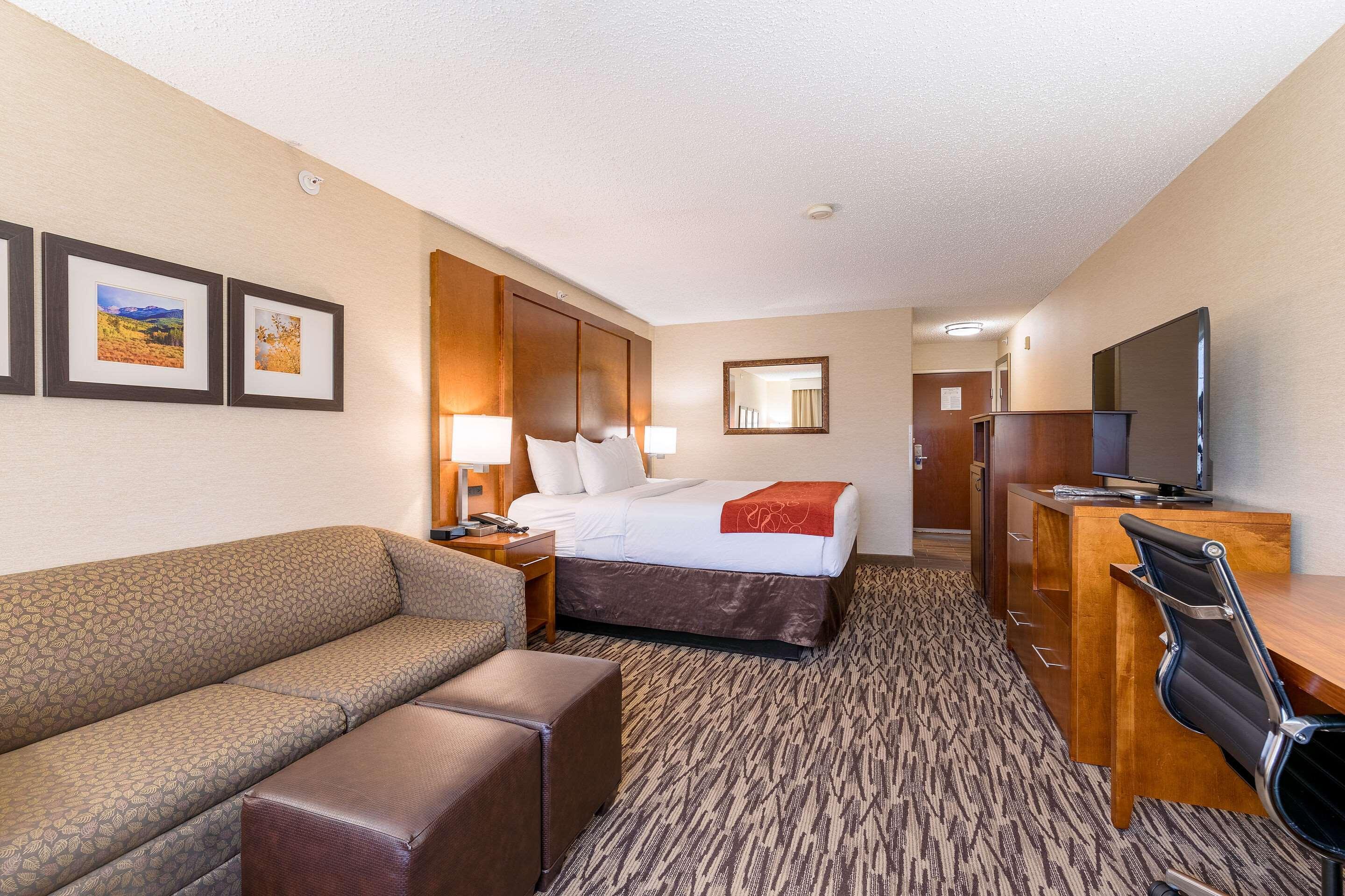 Comfort Suites Golden West On Evergreen Parkway Екстер'єр фото