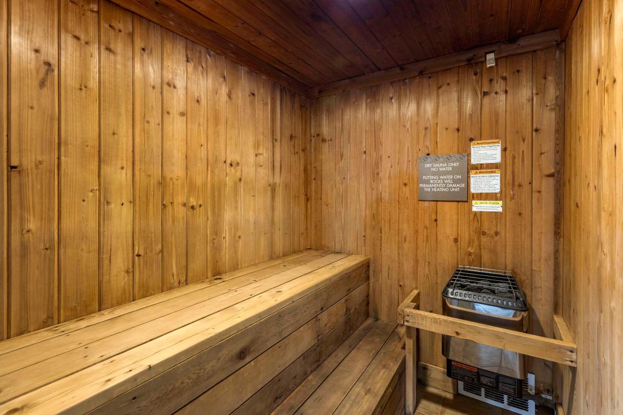 Comfort Suites Golden West On Evergreen Parkway Екстер'єр фото