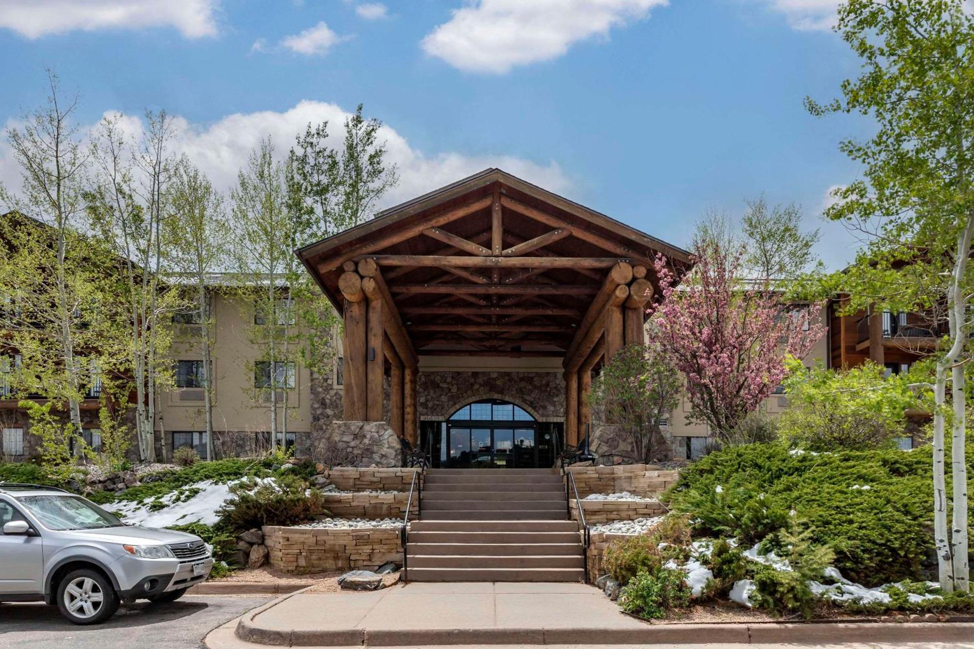 Comfort Suites Golden West On Evergreen Parkway Екстер'єр фото