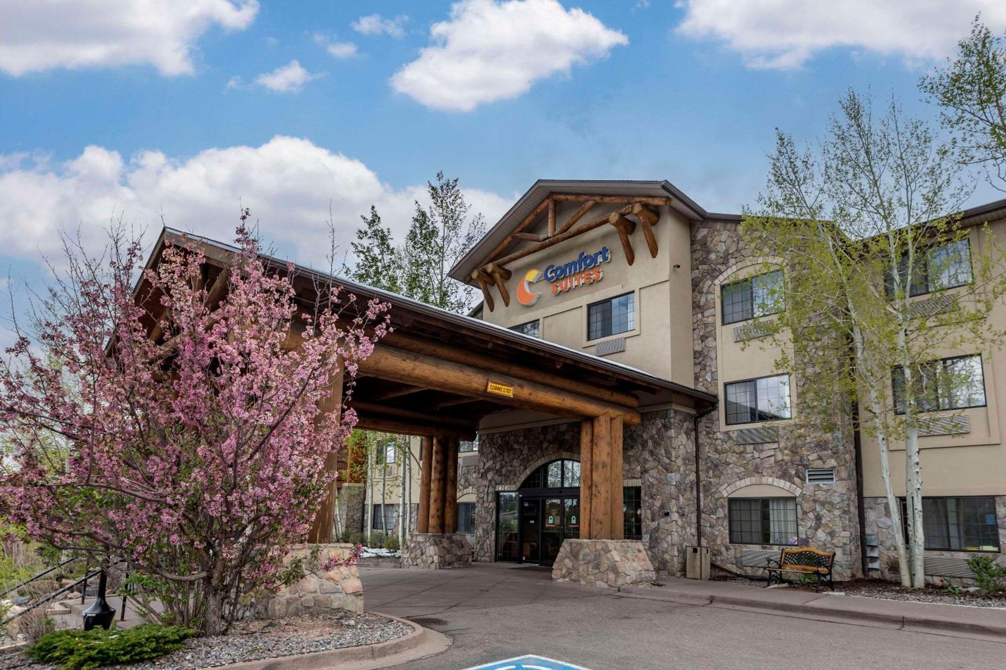 Comfort Suites Golden West On Evergreen Parkway Екстер'єр фото