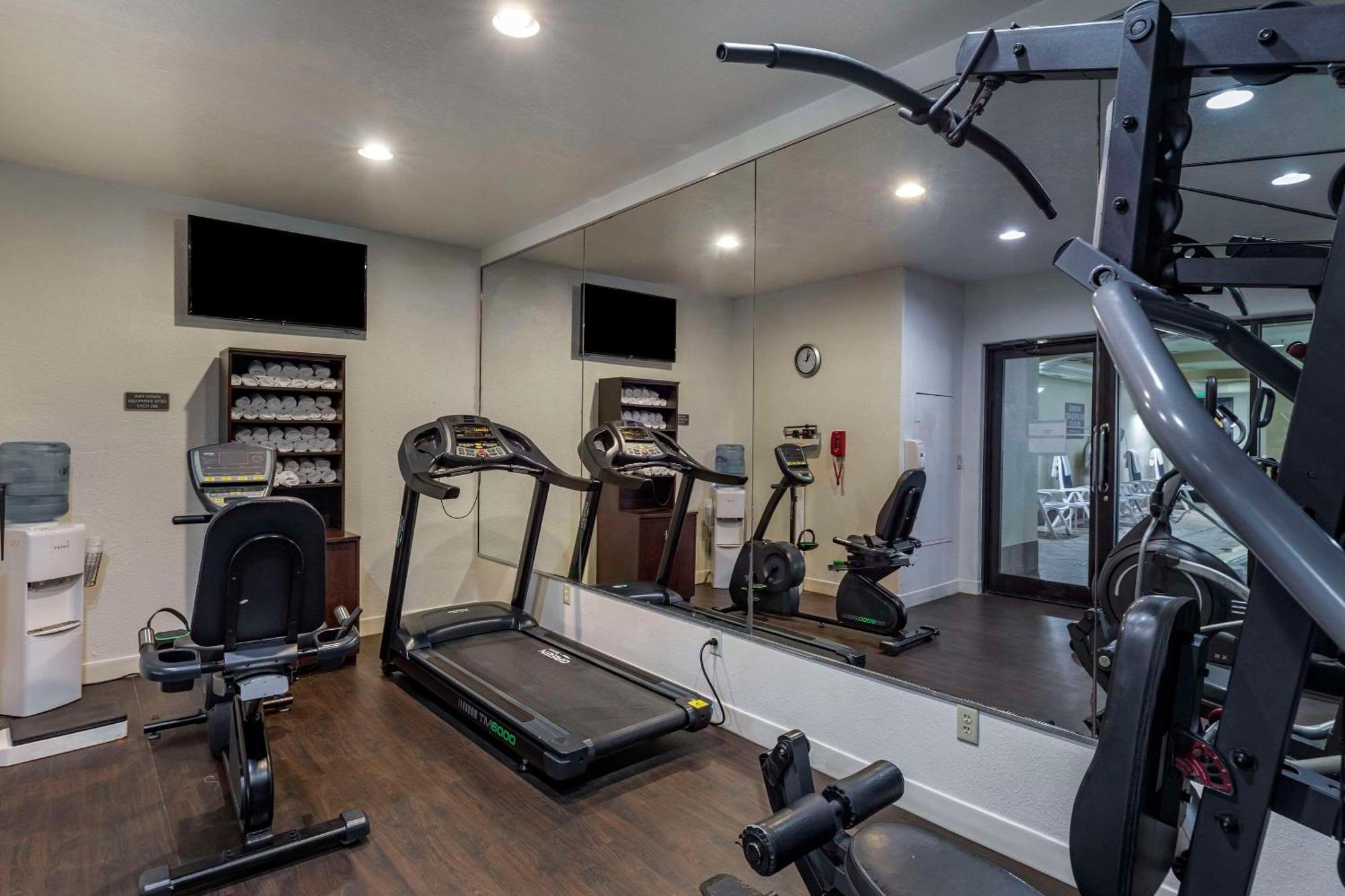 Comfort Suites Golden West On Evergreen Parkway Екстер'єр фото